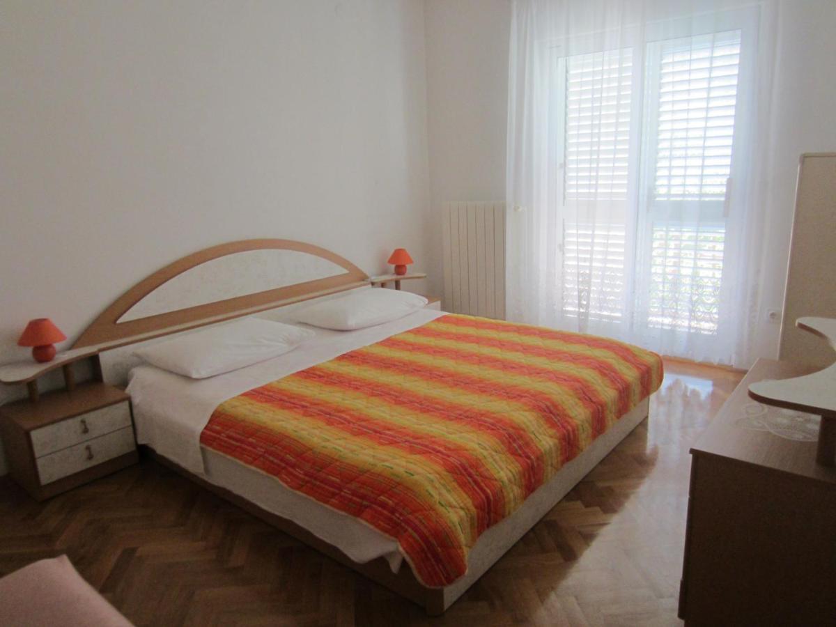Ivic Apartments Vodice Croatia Екстериор снимка